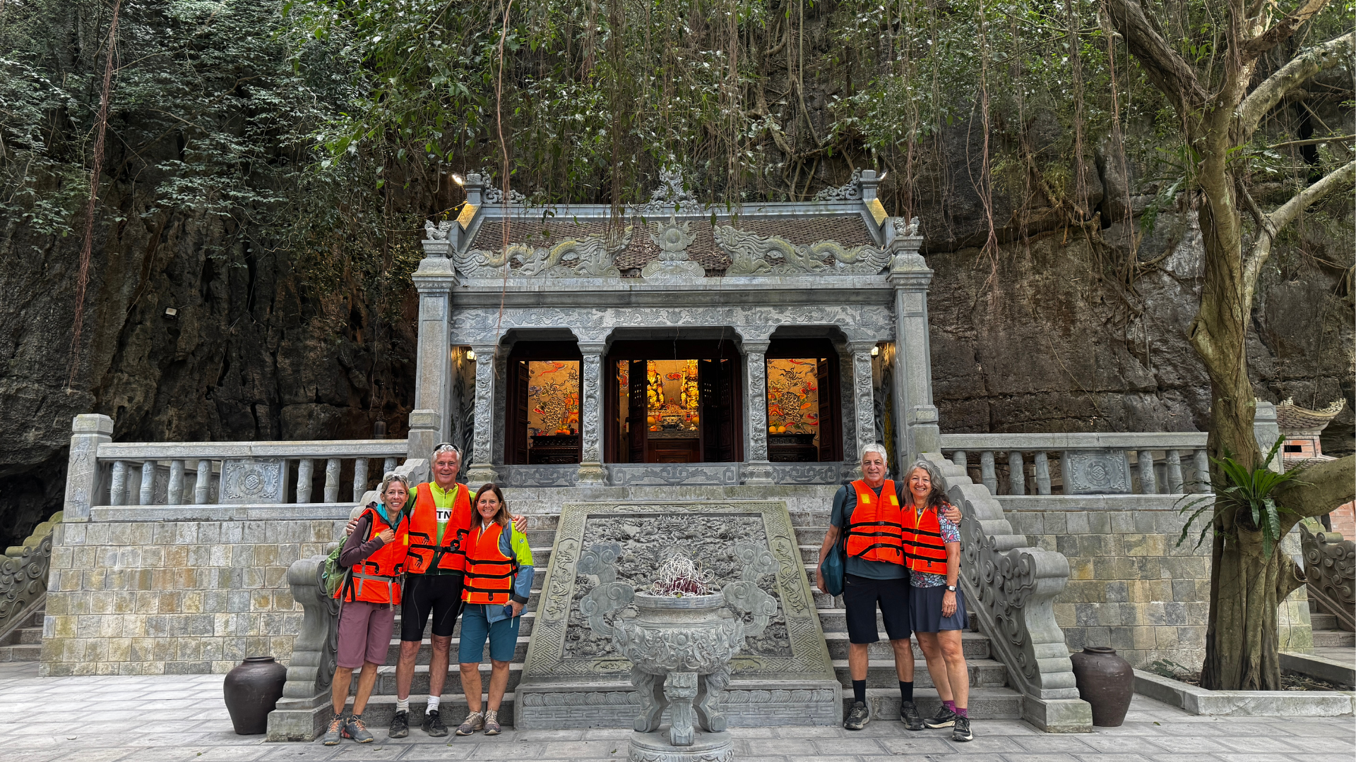 Cycling Hanoi to Luang Prabang 14 Days Photo 1