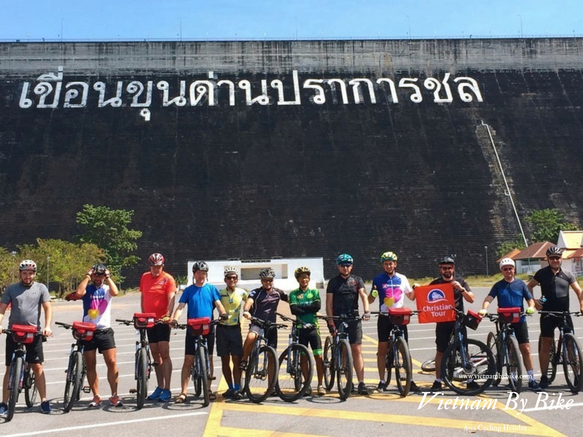 Setting off on a bicycle tour from Bangkok in Thailand
