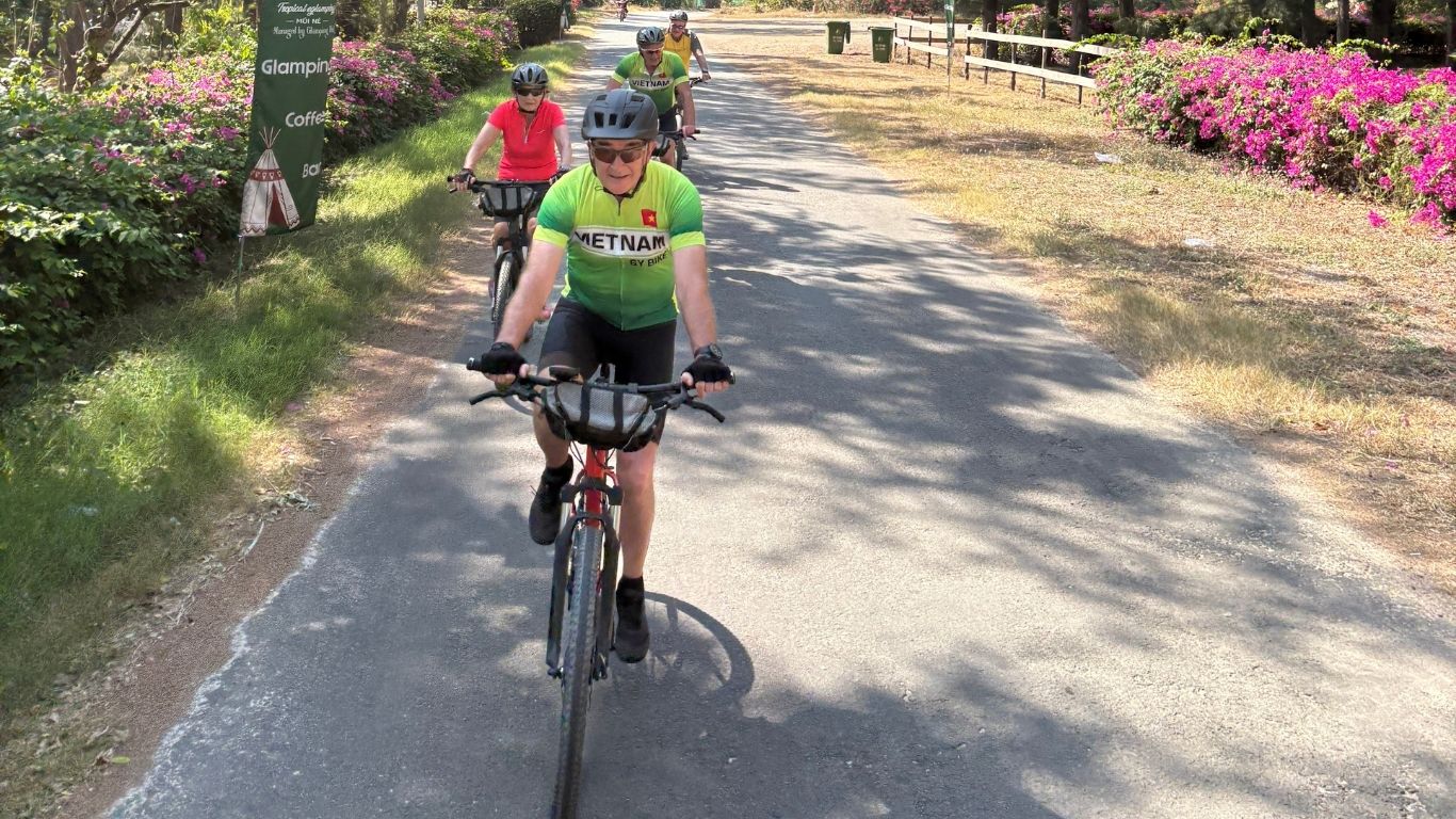 Cycling Vietnam: Hoian to Hanoi 8 days Photo 3