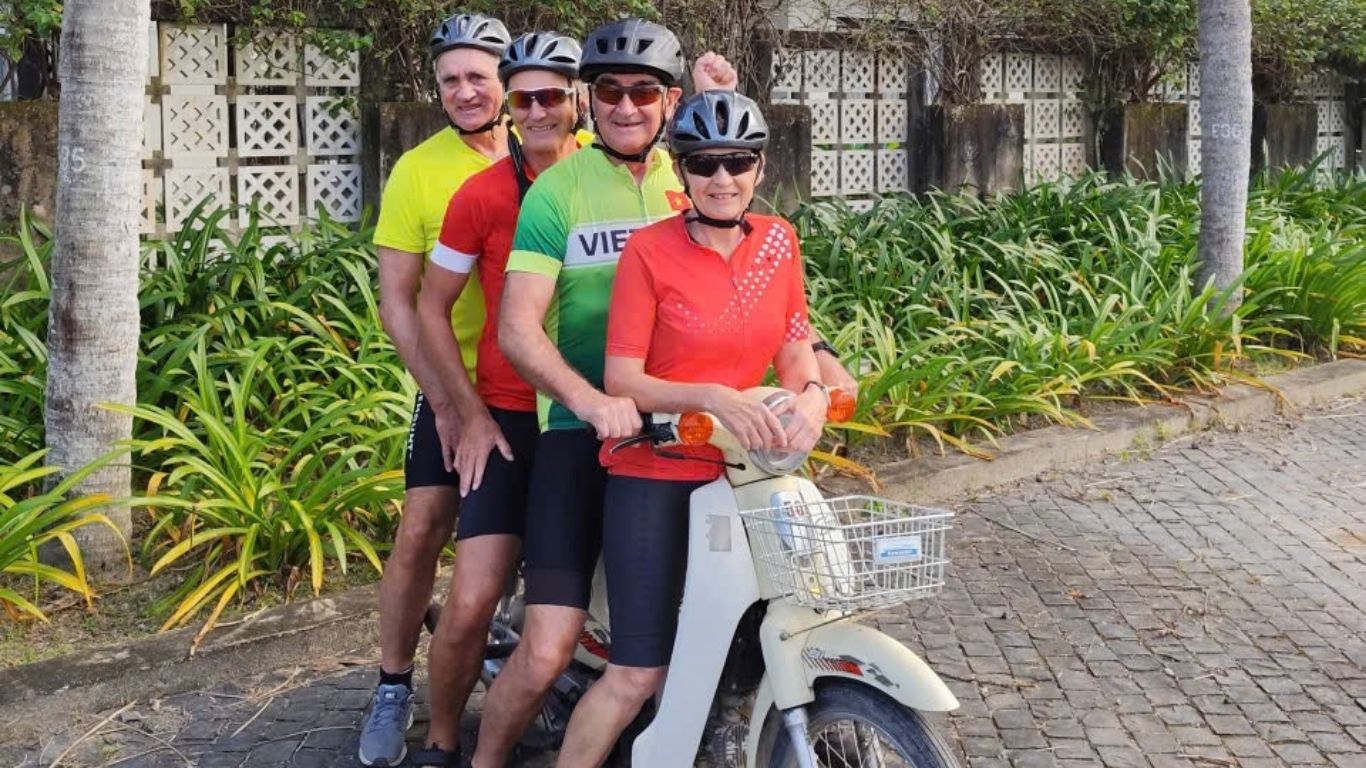 Cycling Vietnam: Hoian to Hanoi 8 days Photo 2