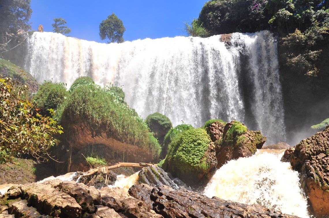 Flight Can Tho to Da Lat in Vietnam