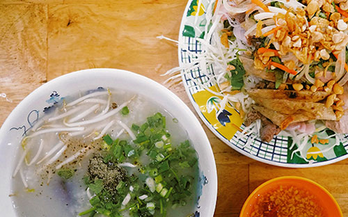 7 Porridge Restaurants with Different Dishes in Saigon