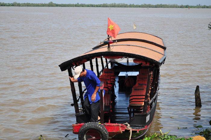 cai be boat trip at floating market - Best Mekong Delta Day Tour
